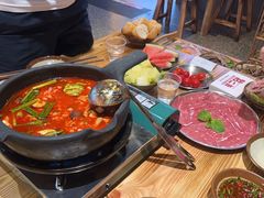 -黔二妞地摊火锅(龙华清湖店)