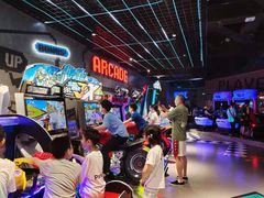 -世代星球·保龄球·镭战真人CS·团建(杨浦店)