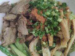 咖喱牛肉牛肚拌面-逸桂禾面馆