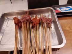 -牛串门串串香(东直门簋街总店)