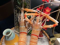 -蟹犇前•帝王蟹雪蟹(陆家嘴店)
