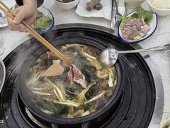 云南特色菌汤锅-牛知府云南菌汤鲜牛肉火锅(肖家湾店)