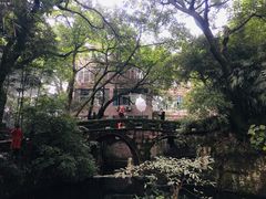 -鹅岭公园瞰胜楼