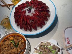 -杨氏青龙虾·吃蟹季(金盛路总店)