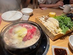 富士锅-大和食乐·鲜和牛酸汤火锅(环宇荟店)