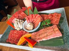 -炼火烤肉店