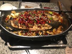 -里岛烤鱼(东港凯虹广场店)