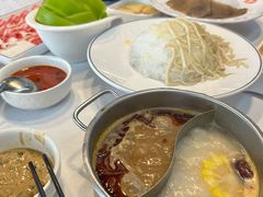 -德天肥牛海鲜火锅(龙吟坊店)