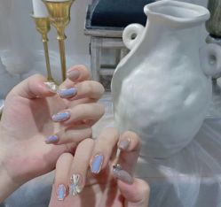 -夏花美甲美睫