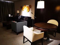 -青岛海尔洲际酒店