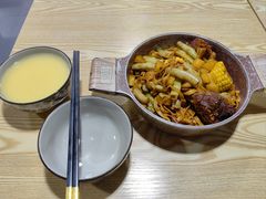 -内蒙焖面大盆骨餐馆(山大路店)