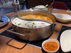 -樾餐厅泰式海鲜火锅(民歌湖店)