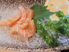 三文鱼刺身-井梧町川式料理(海河店)