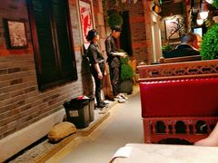 -沪小胖小龙虾(淮海中路旗舰店)