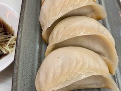 鲜肉锅贴-翡翠拉面小笼包(机场DFS店)