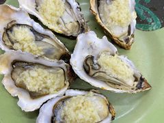 炭烧蒜蓉生蚝-贞姨美食·老字号海鲜大排档