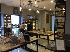 -肆兮眼镜·蔡司·徕卡战略合作店(大坪店)