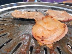 和牛六拼-明洞阿姨·韩式酱蟹烤肉·创意料理(三元桥店)