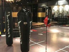 -VLines耀能运动24小时·月付制健身(京广桥店)