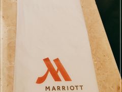 -上海宝华万豪酒店