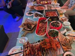 -路边边.炒菜烧烤.音乐餐厅(良乡长虹店)