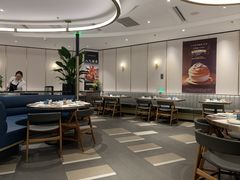 -港丽餐厅(正大店)