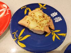 （炙）芝士三文鱼-京樽回転寿司(奥林匹克店)
