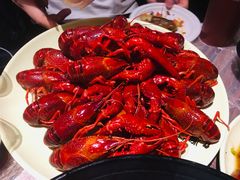 -巴厘龙虾·榜首油焖大虾(音乐学院·沿江酒馆店)