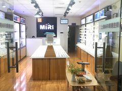 -MiRi眼镜·蔡司·星趣控·尼康控优点视觉合作店(南京东路店)