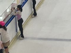 -世纪星滑冰俱乐部(万象城店)