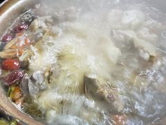 -威邵鸡煲(西华路总店)