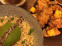 牛油果拌饭-小食院简餐厅