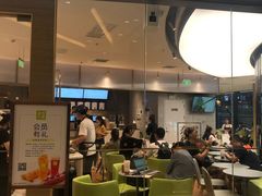 门面-奈雪的茶(凯德新都心店)