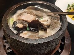 砂锅自制黑豆腐-富淳饭店(陆家嘴保利广场店)