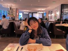 -港丽餐厅(高德置地店)