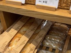 -提亚烘焙·手作面包·生日蛋糕(七星店)