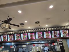 -桥香园云南过桥米线(金马碧鸡店)