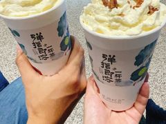 -茶颜悦色(金茂览秀城LG层外街店)