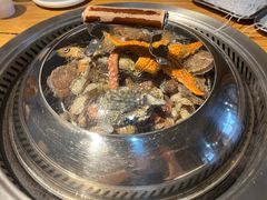 -锅老头海鲜铁锅炖