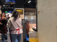 -海底捞火锅(曼巴特广场店)