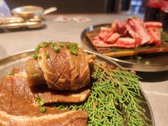 -草家酱蟹炭火烤肉店(珲春南路一店)