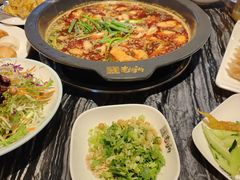 -老船舫·现做活鲜鱼馆(东郊记忆店)