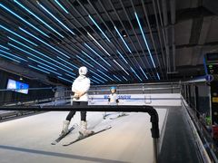 -Hopo Snow 城市滑雪空间(来福士广场购物中心店)