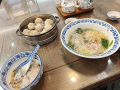 鲜肉馄饨-老温州馄饨担(东游大厦店)