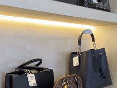 -六六奢品·vintage中古·回收二手奢侈品包包手表首饰(环球港店)