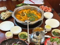 酸萝卜鱼火锅-大理.老字号渝记酸萝卜乌鱼(古城总店)