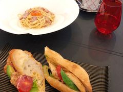 -Salon de The de Joel Robuchon(外滩18号店)