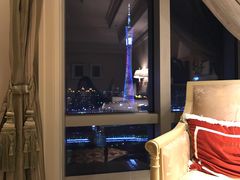 -广州富力丽思卡尔顿酒店