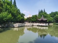 -汇龙潭