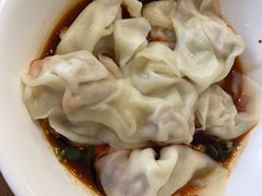 蒜泥抄手-继红顺河抄手名小吃